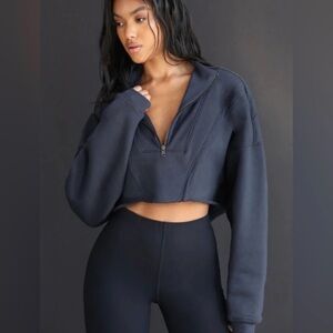 JOAH BROWN Half Zip Cropped Pullover - Navy